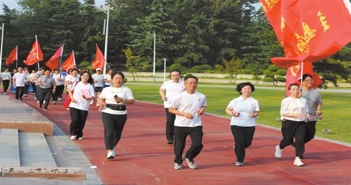 从2019年在一片空地上打下第一根桩