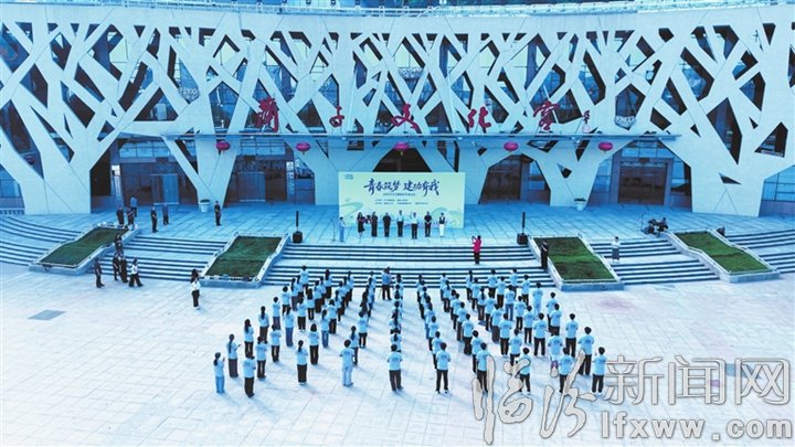 3.jpg 在故乡拔节